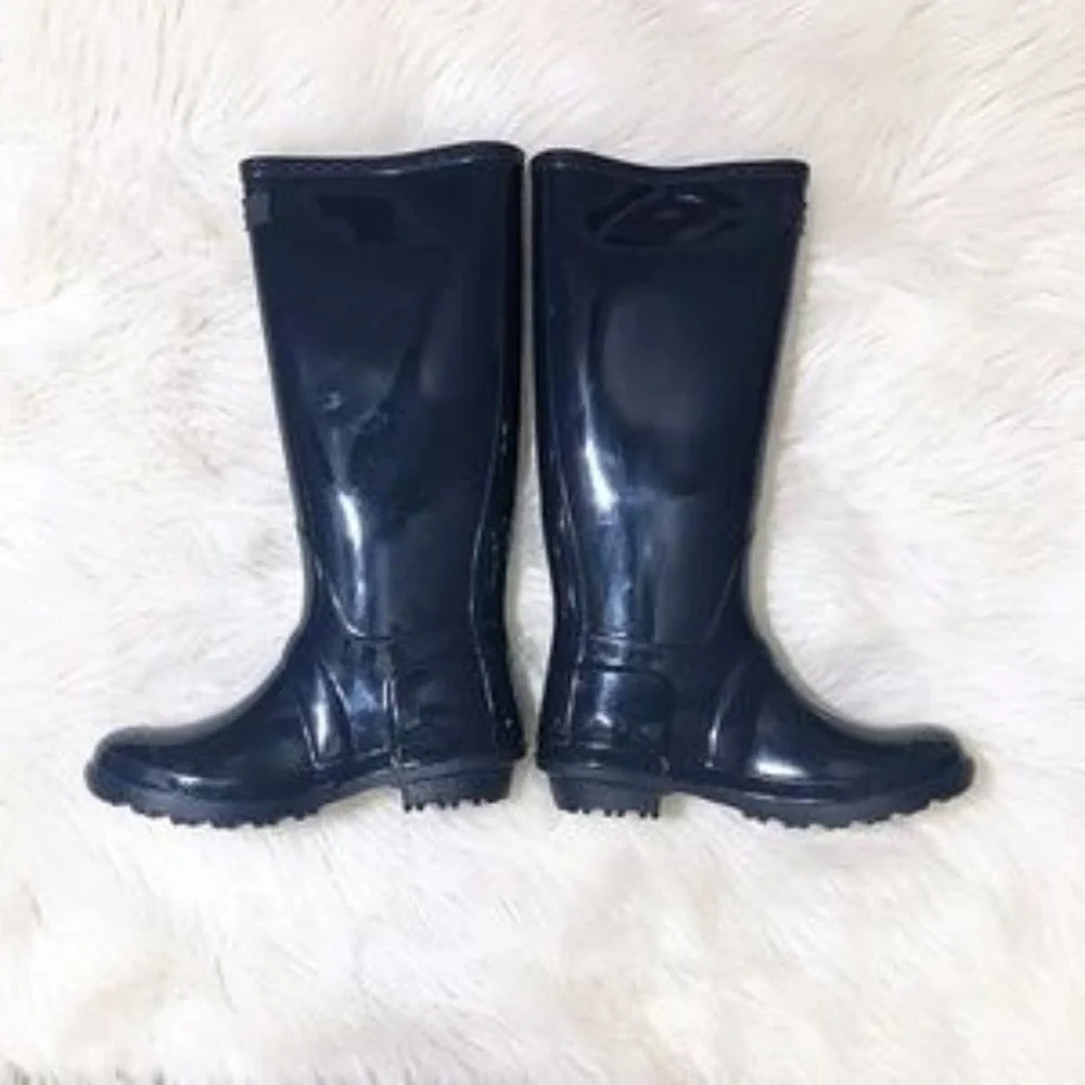 Seven7 British Girl Tall Glossy Rain Boots in Navy Blue - Picture 6 of 9